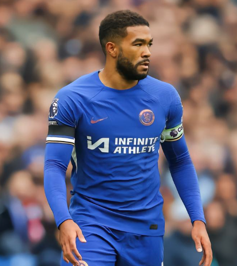 里斯·詹姆斯赛前访谈：位置、状态、成长与队友评价