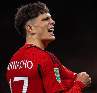 沙伊·吉文评加纳乔：防守表现存提升空间